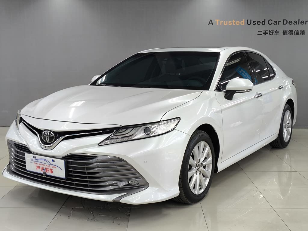 TOYOTA CAMRY 2018