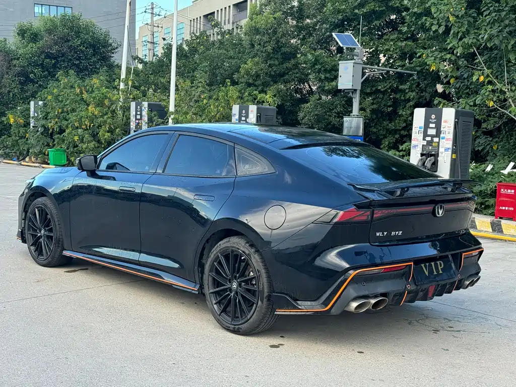 CHANGAN UNI-V 2023
