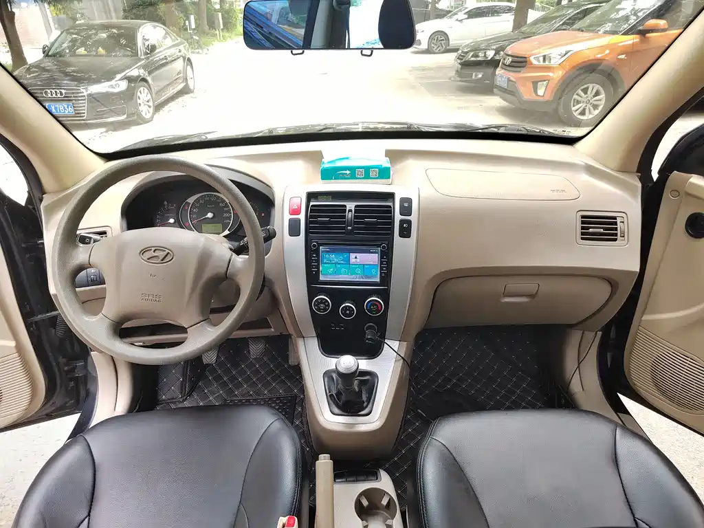 HYUNDAI TUCSON 2013