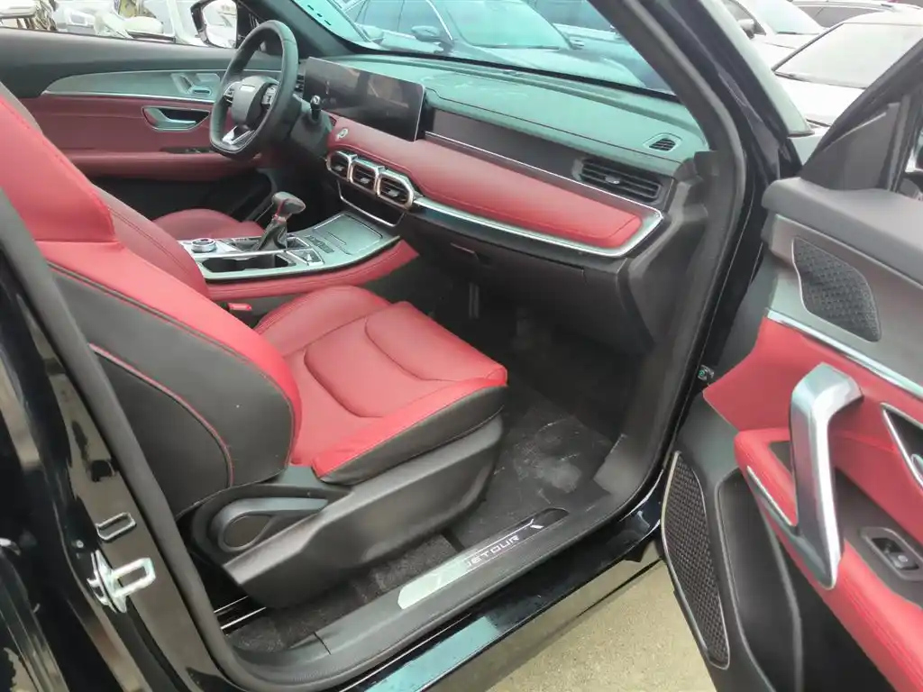 JETOUR X70 PLUS 2021