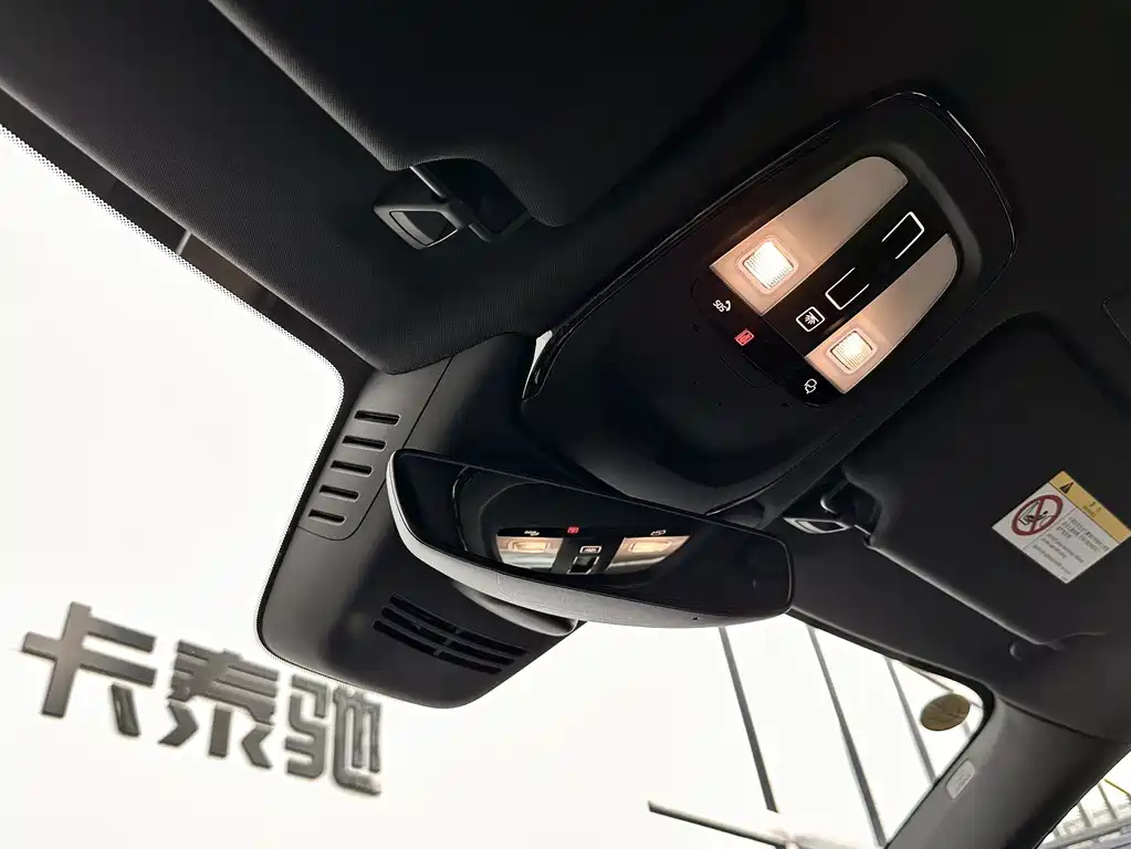 VOLVO S90 2024