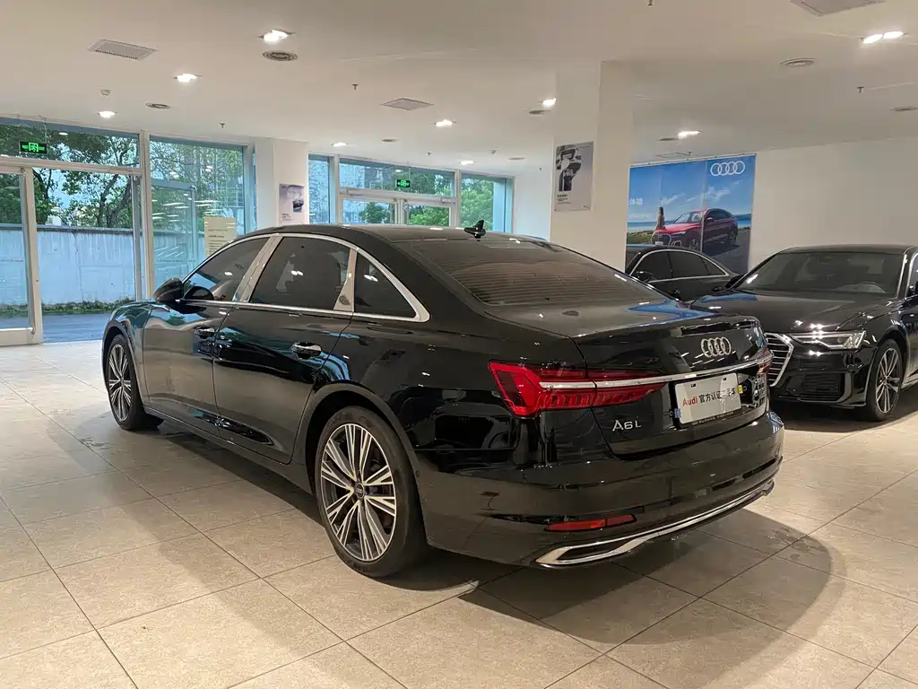 AUDI A6L 2022