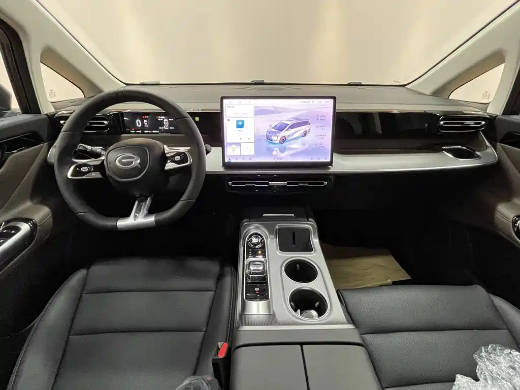 TRUMPCHI E8 NEW ENERGY 2024
