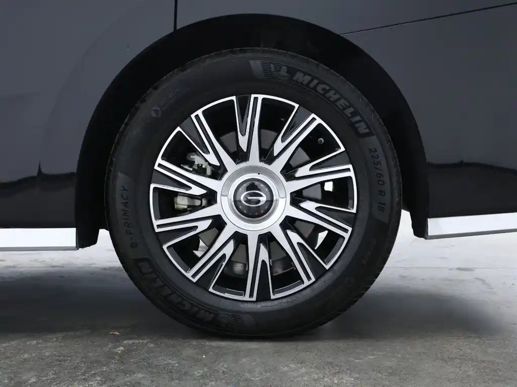 TRUMPCHI E9 2023