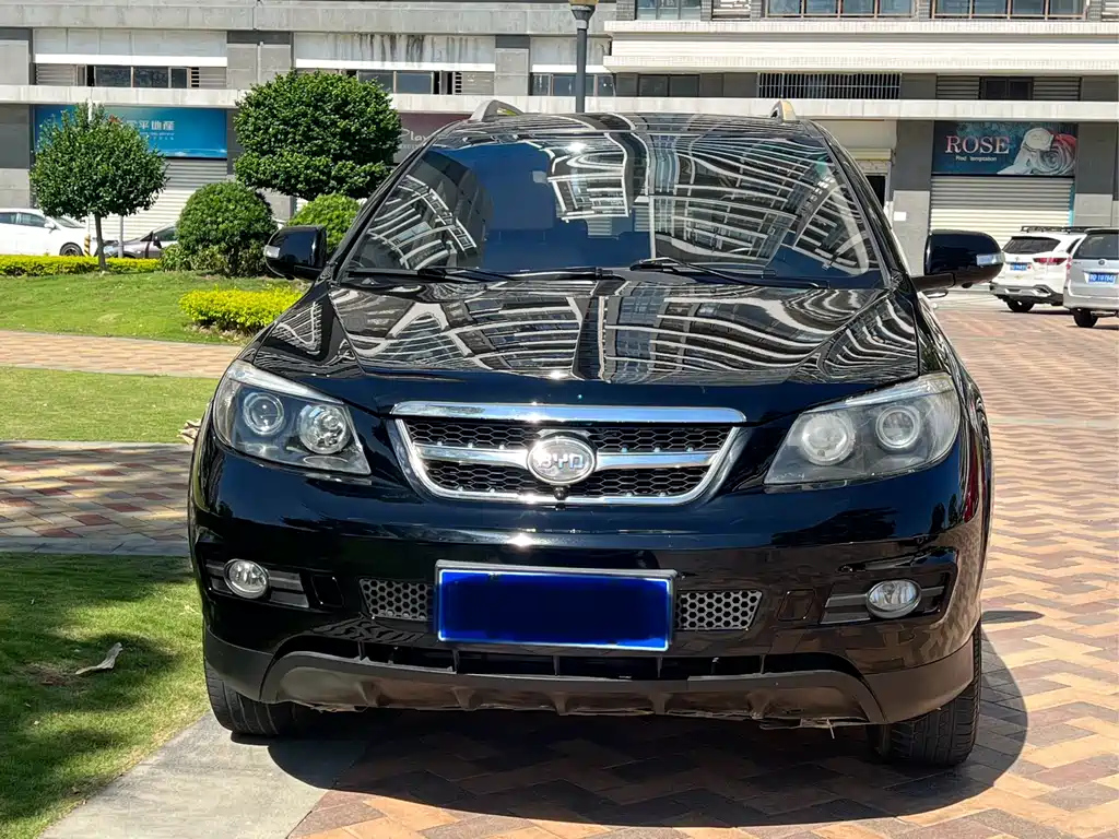 BYD S6 2013