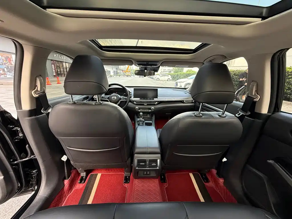NISSAN TEANA 2022