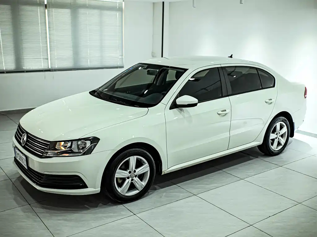 VOLKSWAGEN LAVIDA 2018
