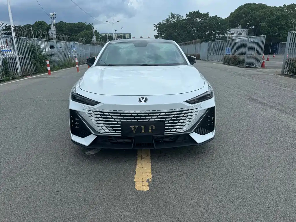 CHANGAN UNI-V 2022