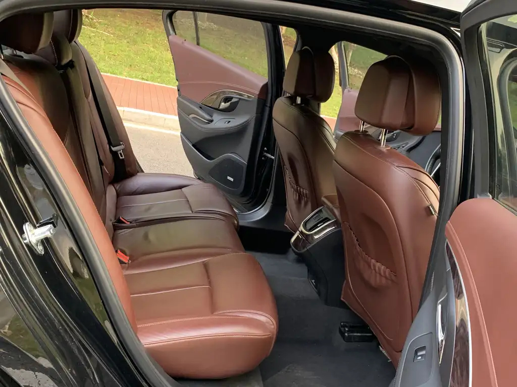 BUICK LACROSSE 2013