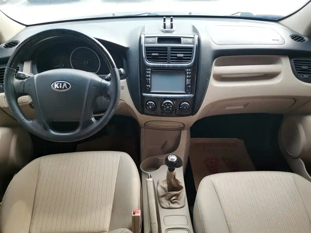 KIA SPORTAGE 2013