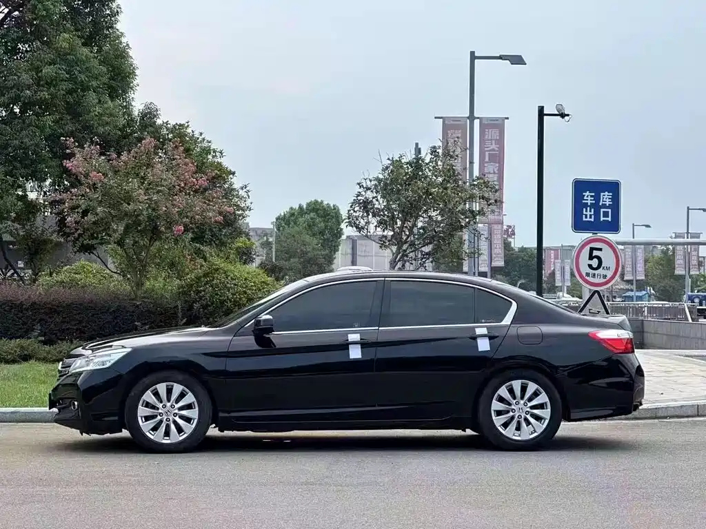 HONDA ACCORD 2014
