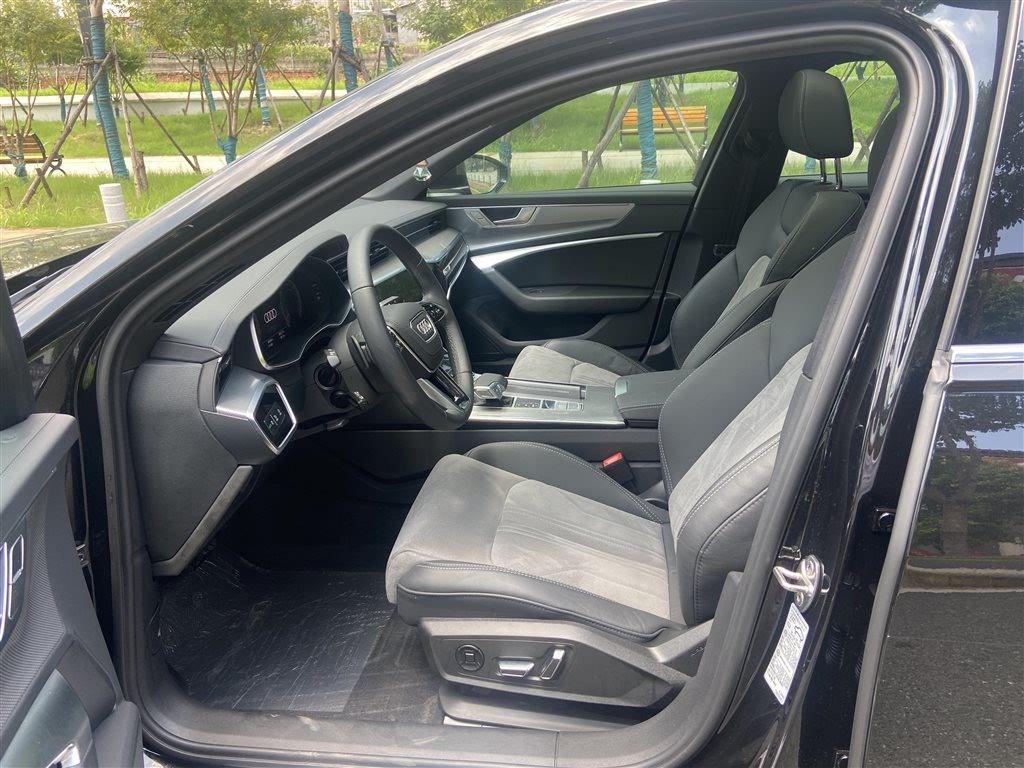 AUDI A6L 2023