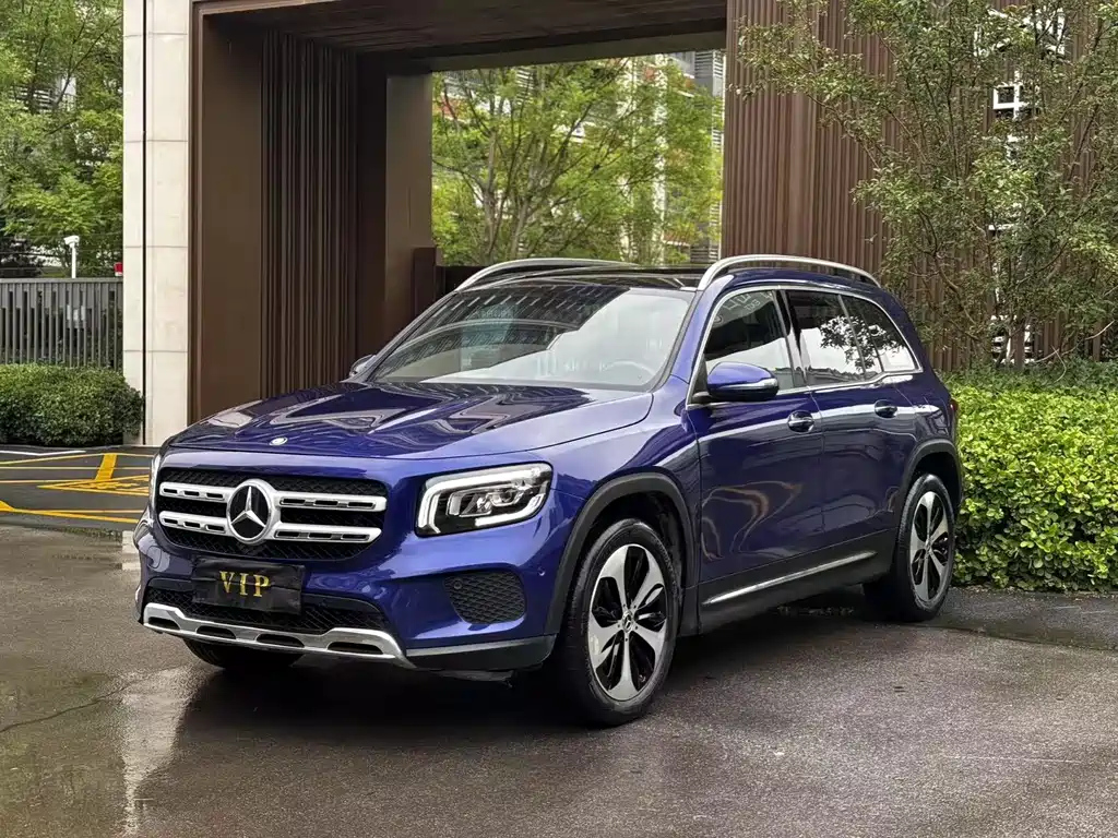 MERCEDES BENZ GLB 2021