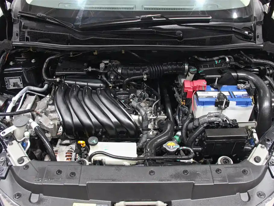 NISSAN TIIDA TIIDA 2015