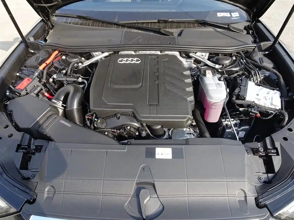 AUDI A6L 2024