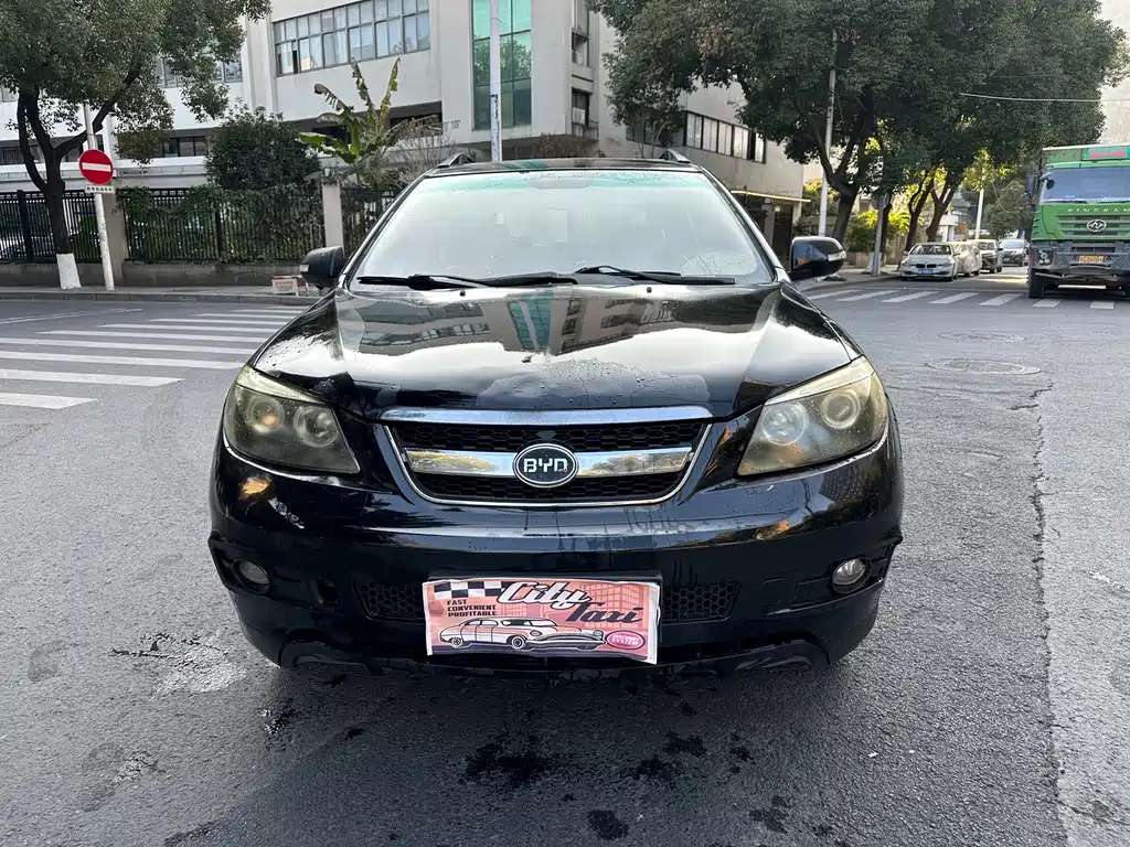 BYD S6 2014
