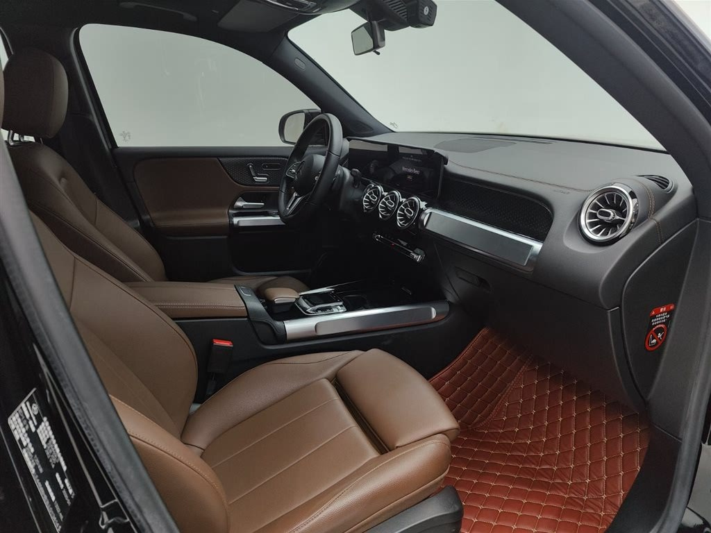 MERCEDES BENZ GLB 2020