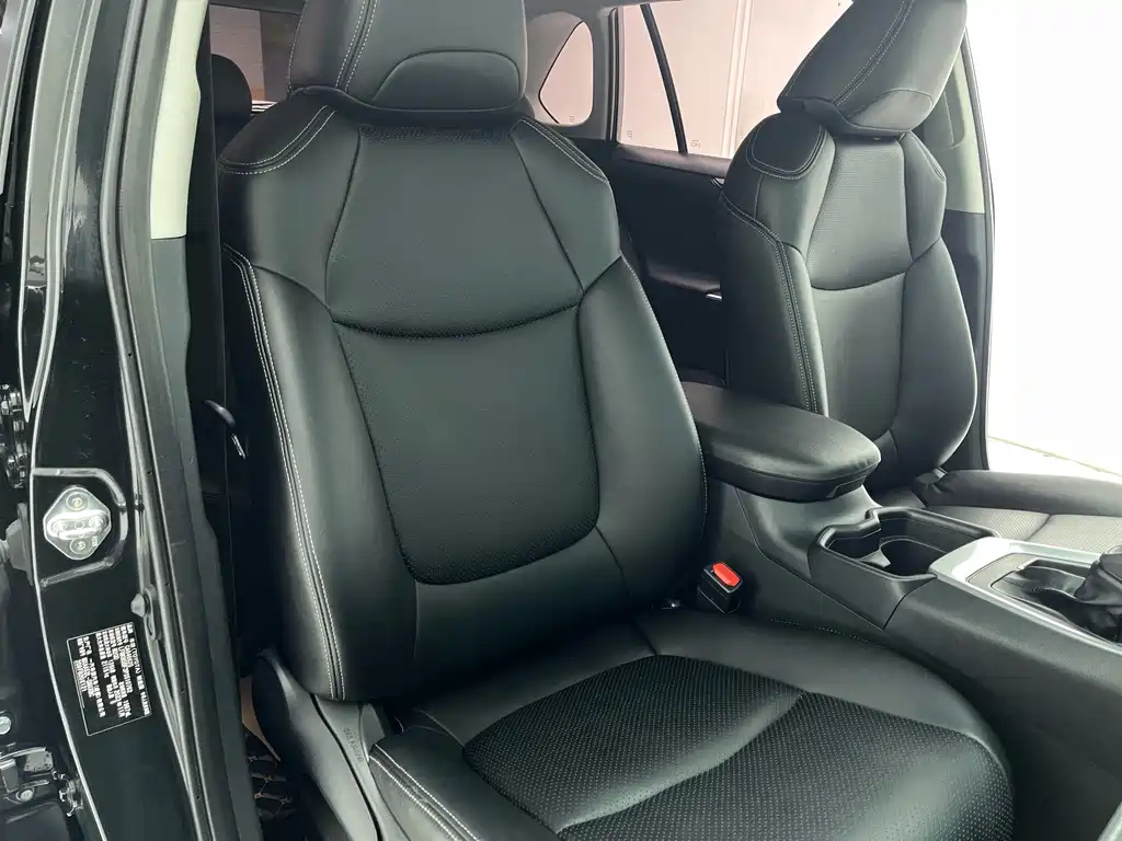 TOYOTA RAV4 RONGFANG 2023