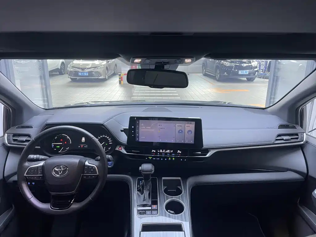 TOYOTA SIENNA SIENNA 2023