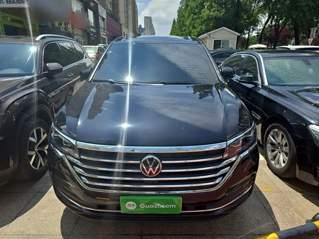 VOLKSWAGEN VILORAN 2020