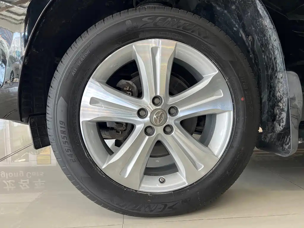 TOYOTA HIGHLANDER 2009