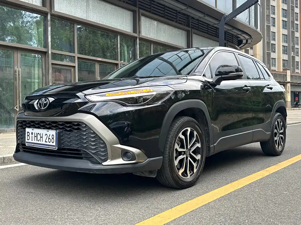 TOYOTA FRONTLANDER 2024