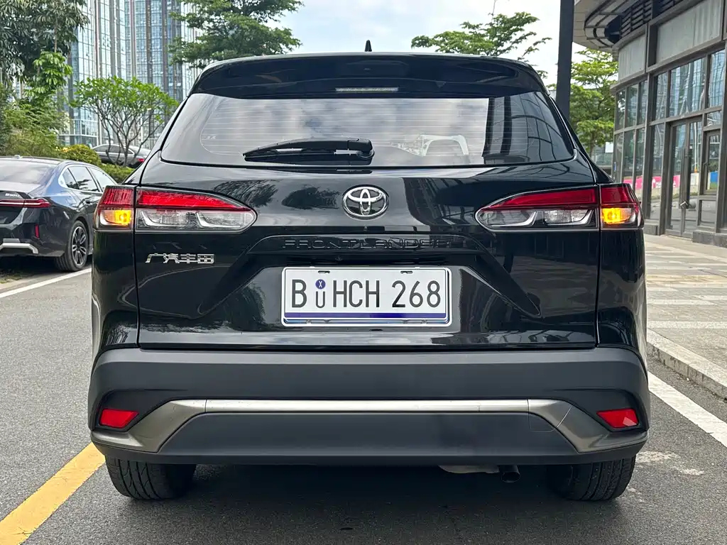 TOYOTA FRONTLANDER 2024