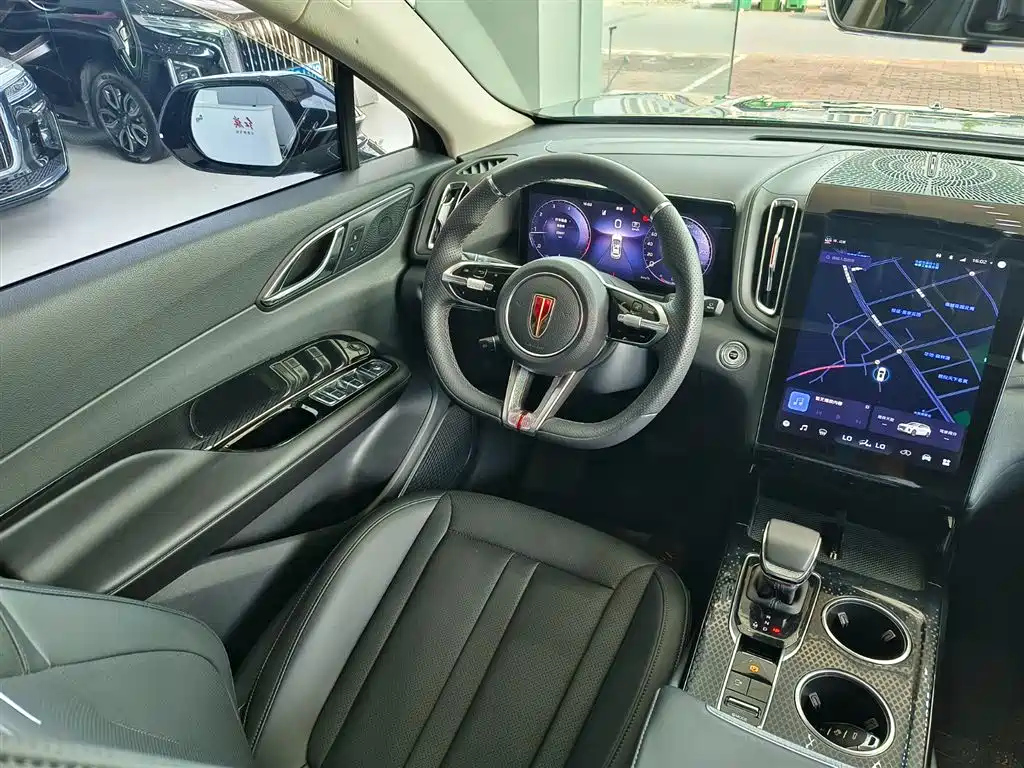 HONGQI HS3 2024
