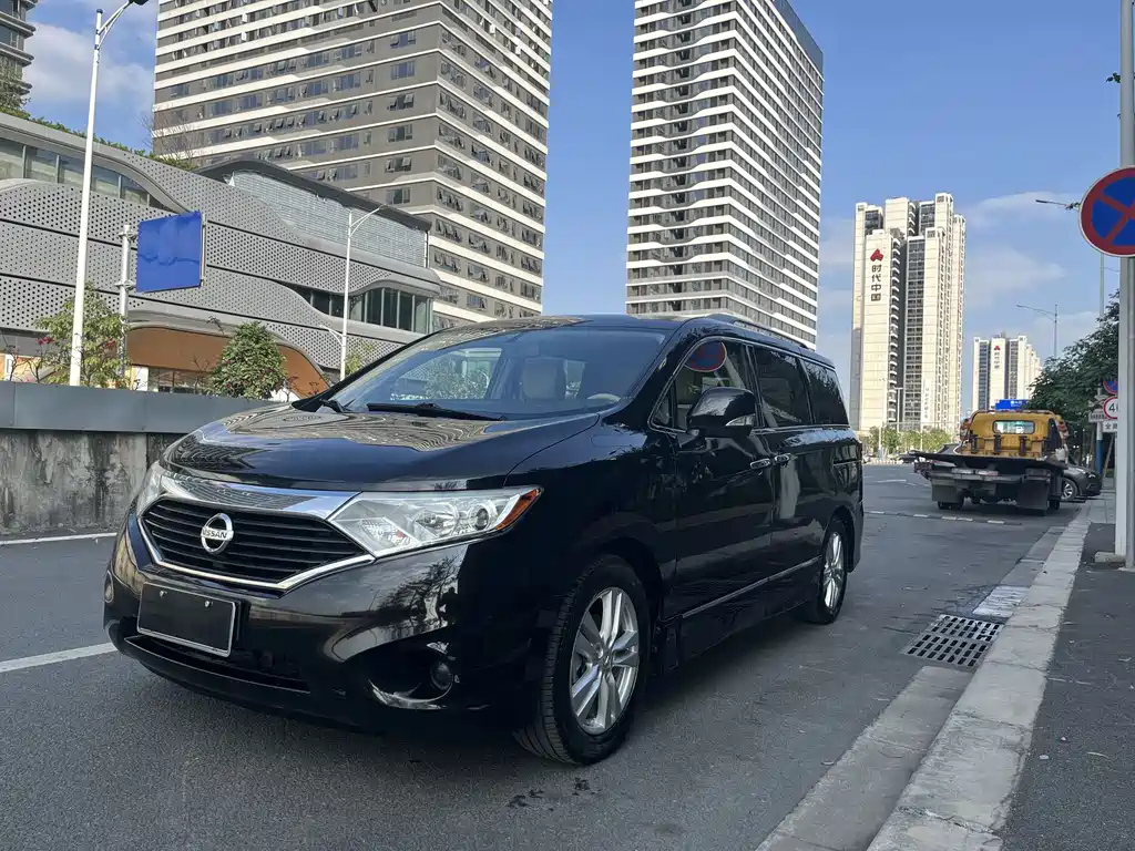 NISSAN QUEST 2014