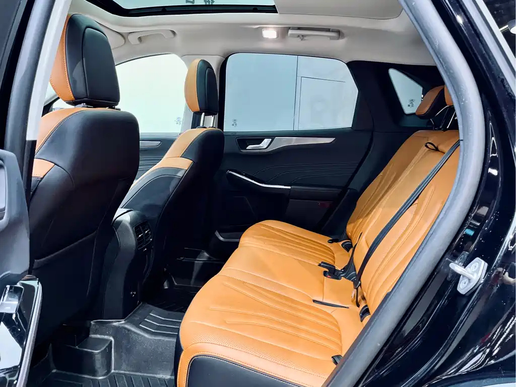 FORD ESCAPE 2020