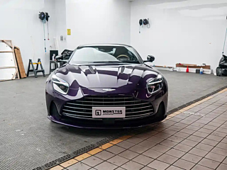 ASTON MARTIN DB12