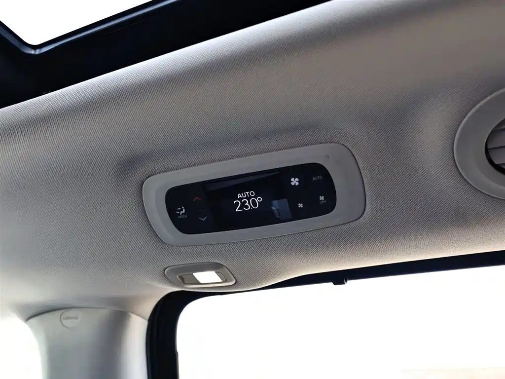 CHRYSLER OTHER 2018