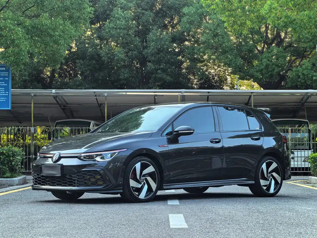 Аукционный лист VOLKSWAGEN GOLF GTI 2023