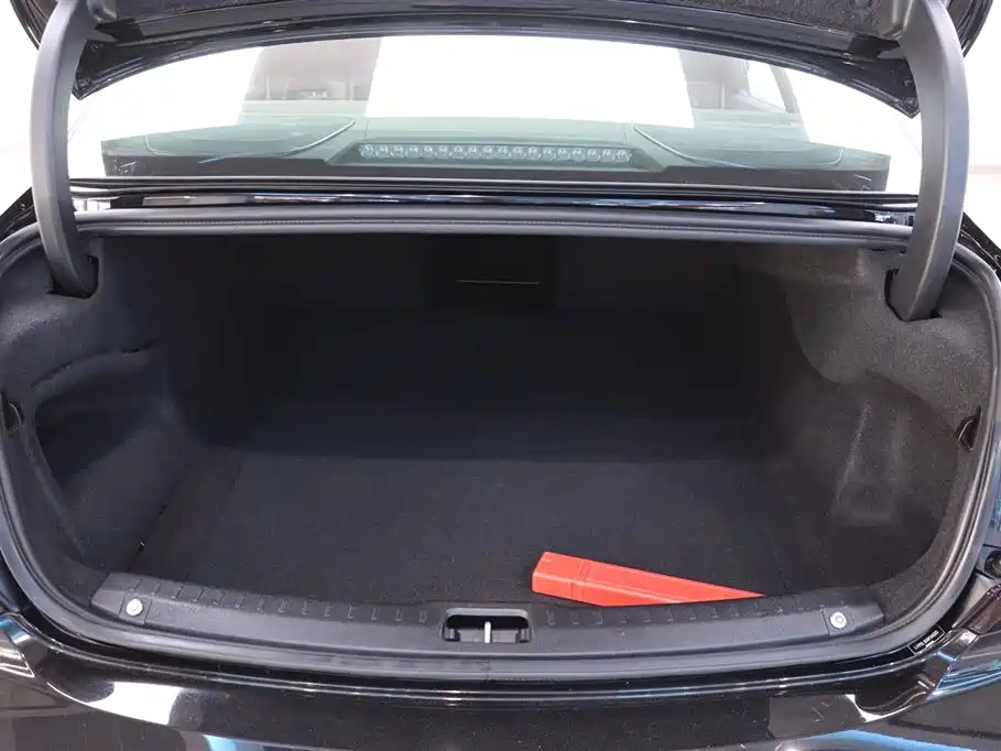 VOLVO S90 2021