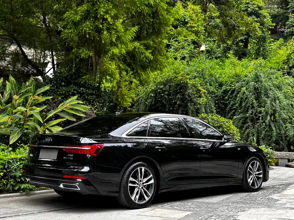 AUDI A6L 2021
