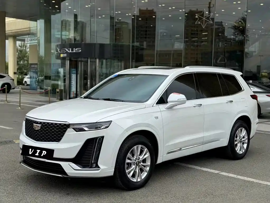 CADILLAC XT6 2021
