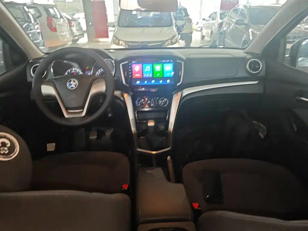 VENUCIA T70 2016