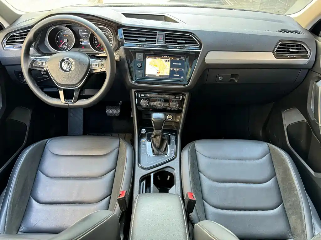 VOLKSWAGEN TIGUAN L 2018