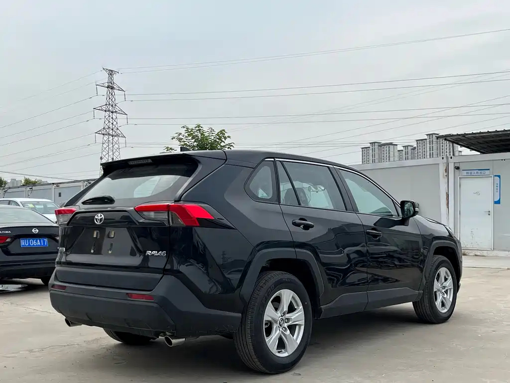 TOYOTA RAV4 RONGFANG 2024
