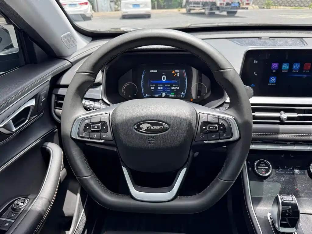CHERY TIGGO 8 2024