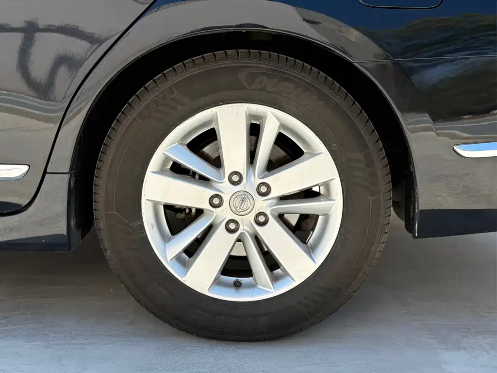 NISSAN TEANA 2012