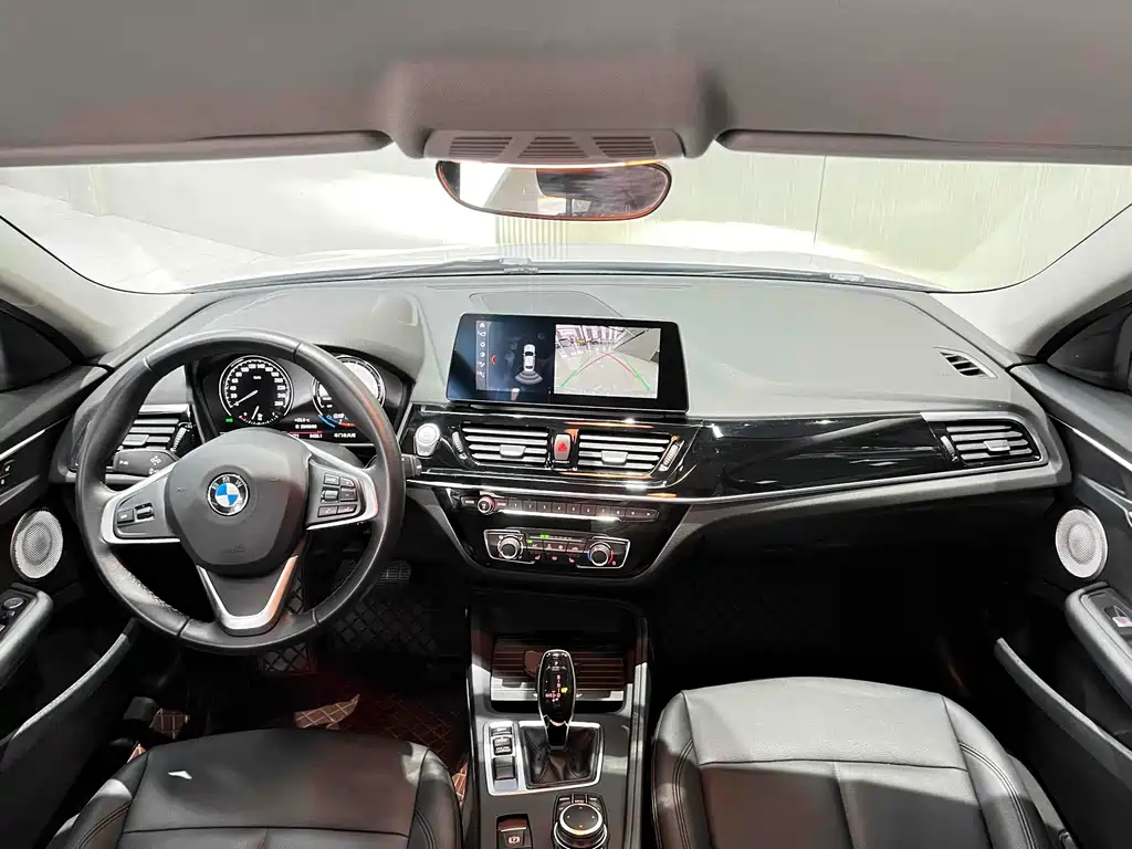 BMW 1-SERIES 2022