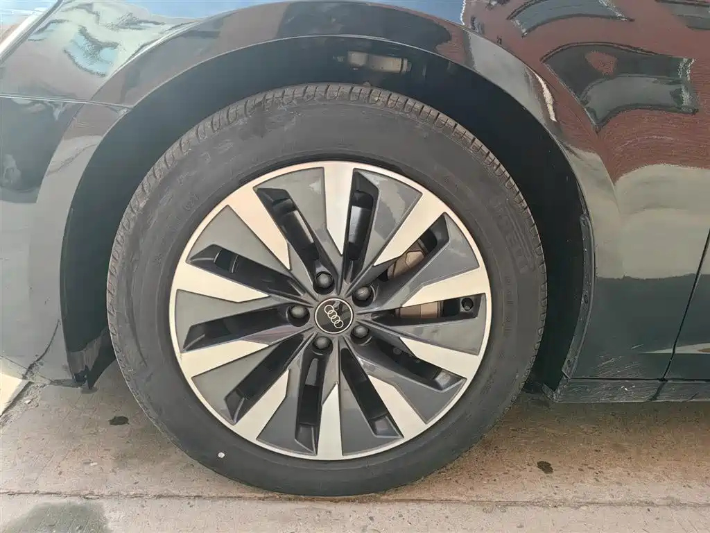 AUDI A6L 2022