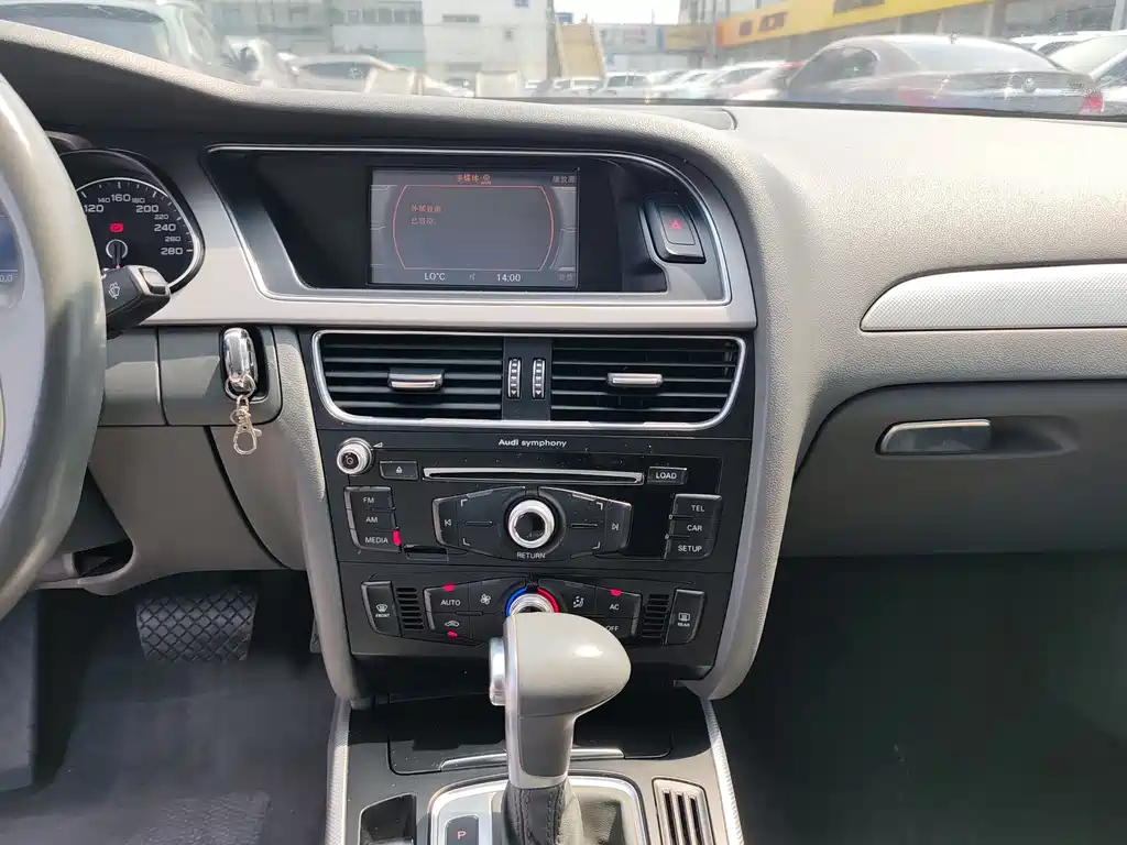 AUDI A4L 2013