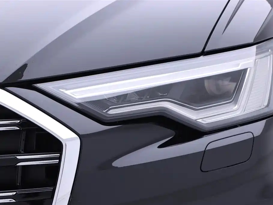 AUDI A6L 2023