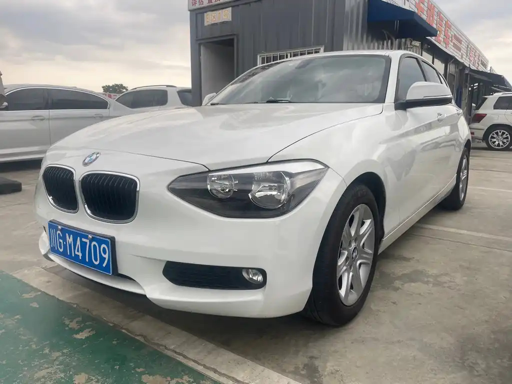 BMW 1-SERIES IMPORT