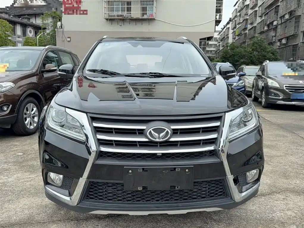 BAIC S6 2016