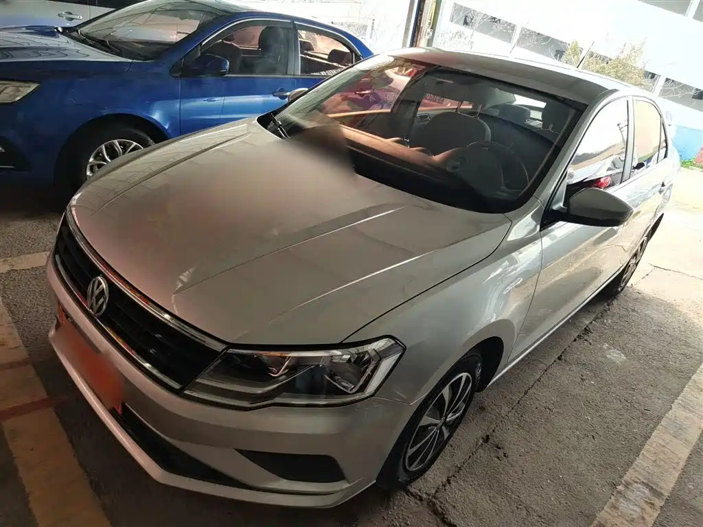 VOLKSWAGEN JETTA 2017