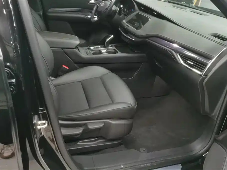 CADILLAC XT4 2020