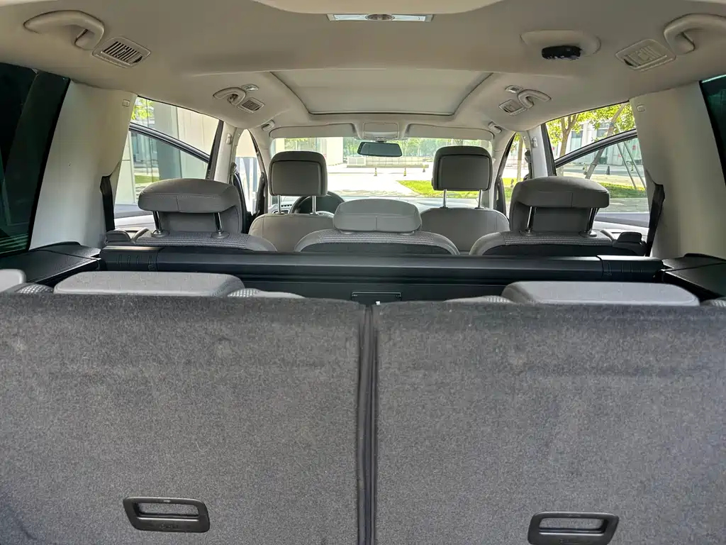VOLKSWAGEN SHARAN 2016